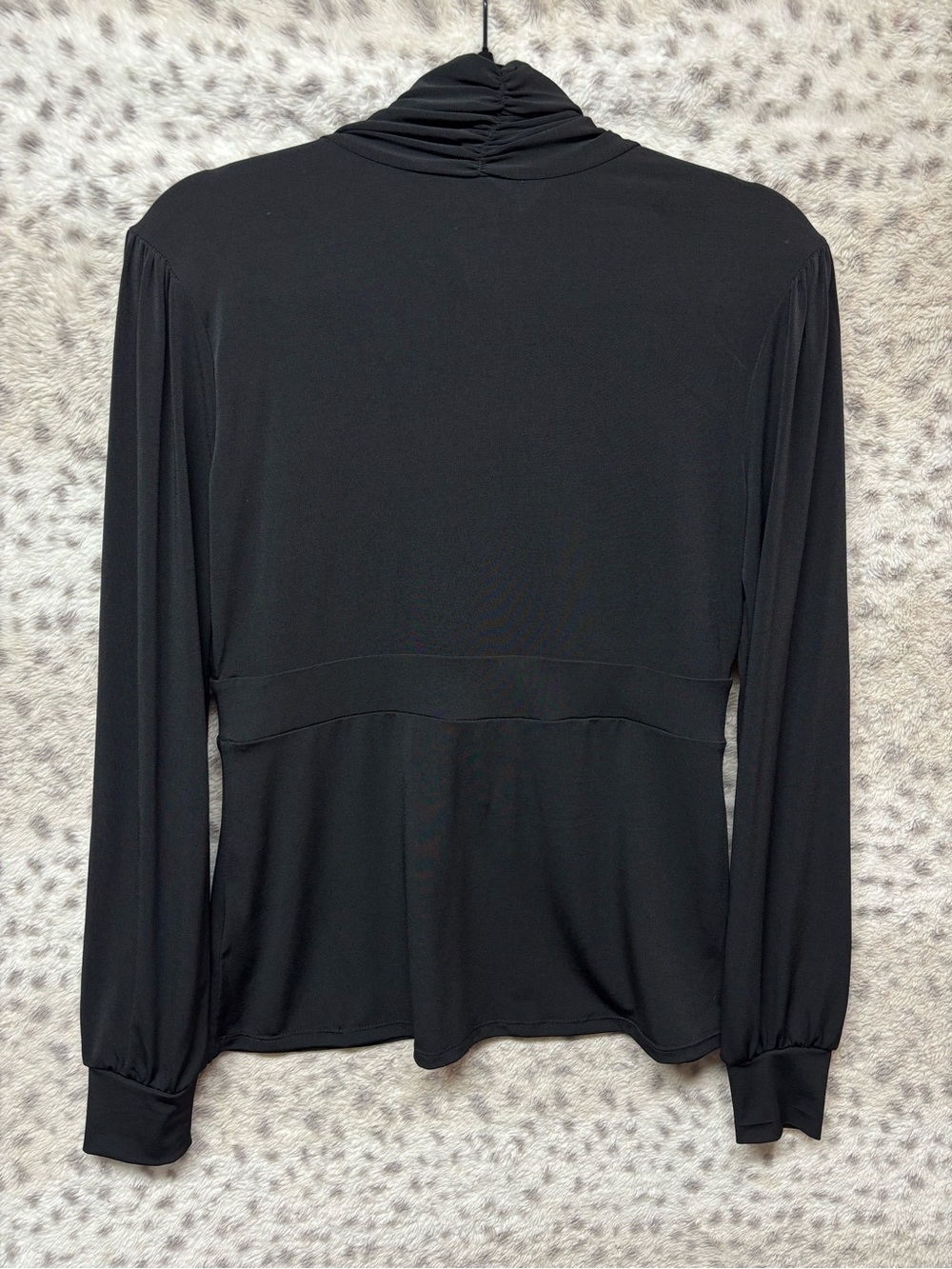 VINTAGE ATTENTION WRAP BLOUSE - Picture 2 of 3